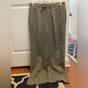 Geoffrey Beene Men’s 32x30 Dress Pant